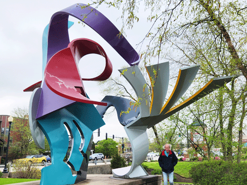 Bart with Splash sculpture