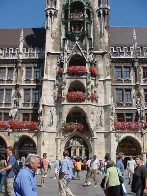 rathaus2.jpg