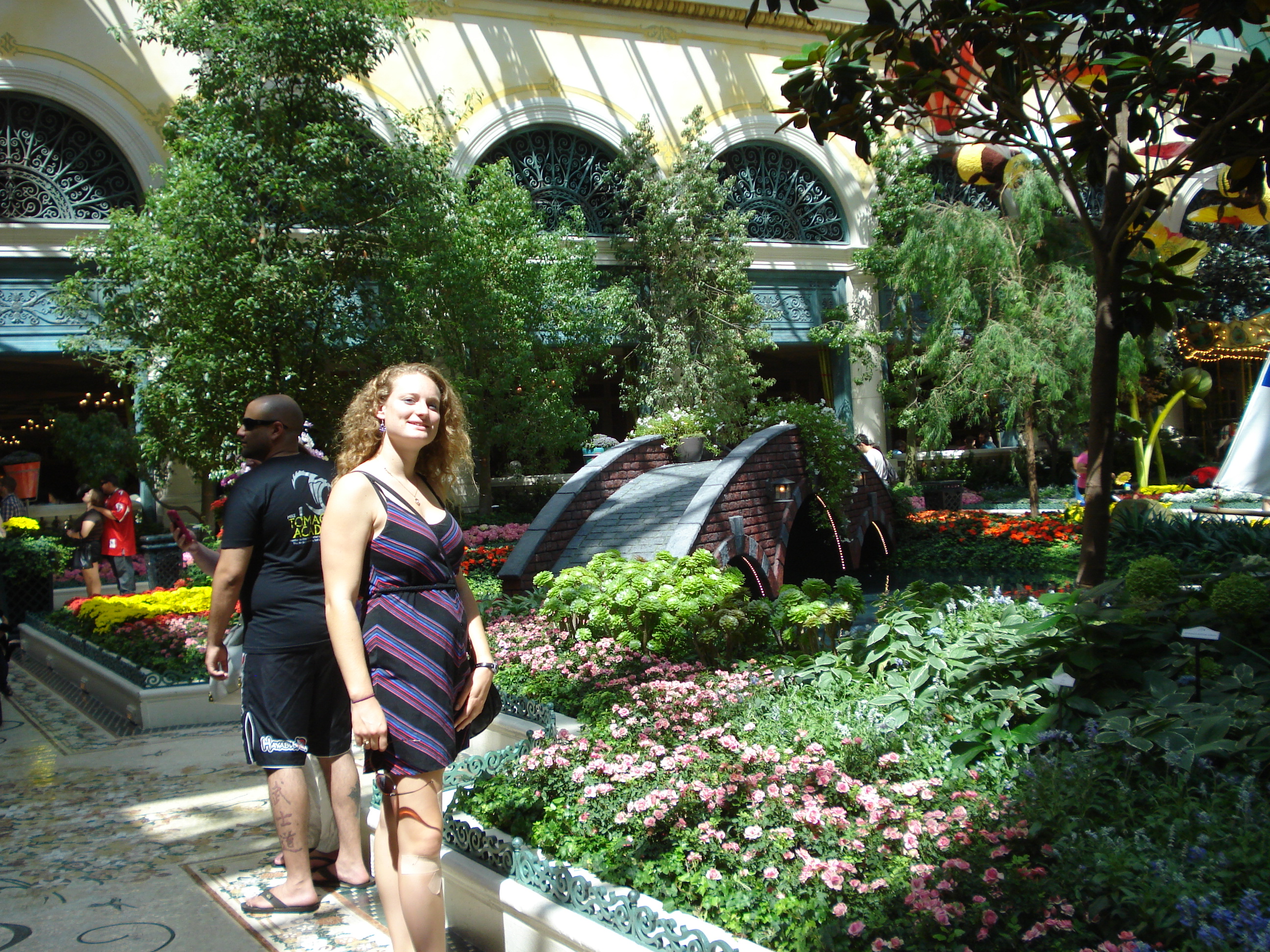 Shani in the Bellagio garden